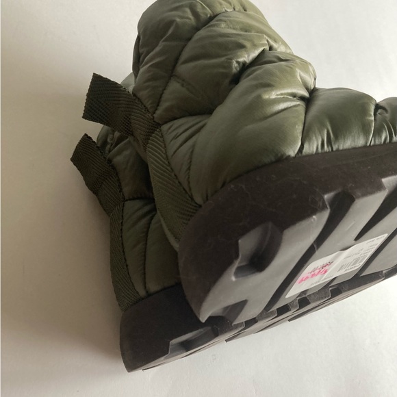 New Piumestudio Luna Military Nylon Pillow Puffy Slip On Booties Sz EUR40, US9.5 - Picture 11 of 15